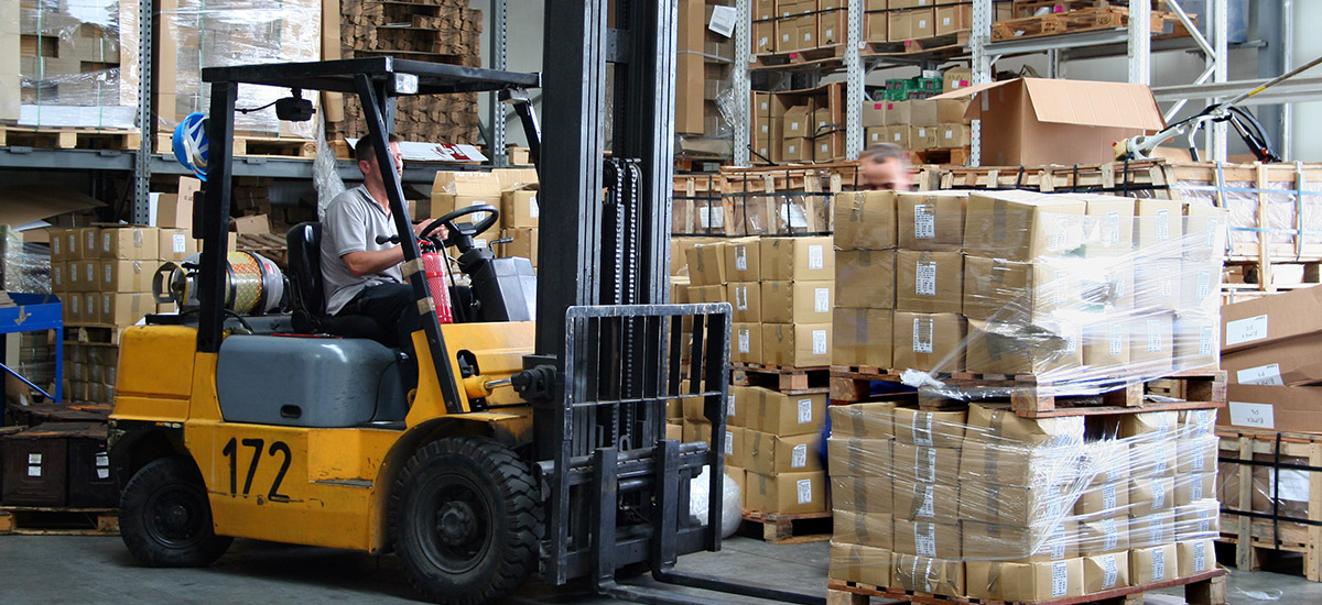 label-products-stock-labels-shipping-labels-man-forklift-pallets-dls